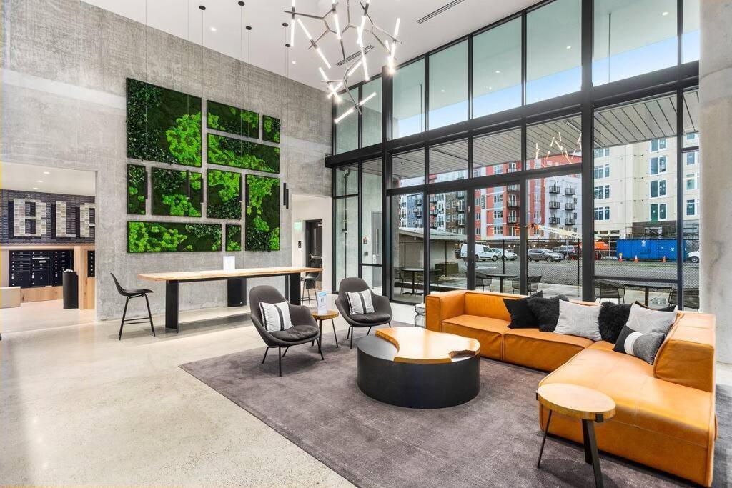 Airy And Open Corner Loft - 92 Walkscore Redmond Esterno foto